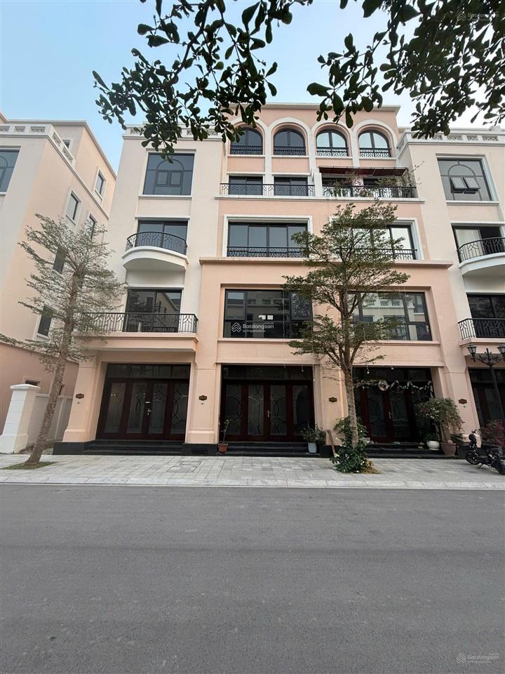 Chính chủ cần bán 64 m², vin 2 gần công viên, nhận nhà ở luôn, sẵn sổ đỏ lâu dài