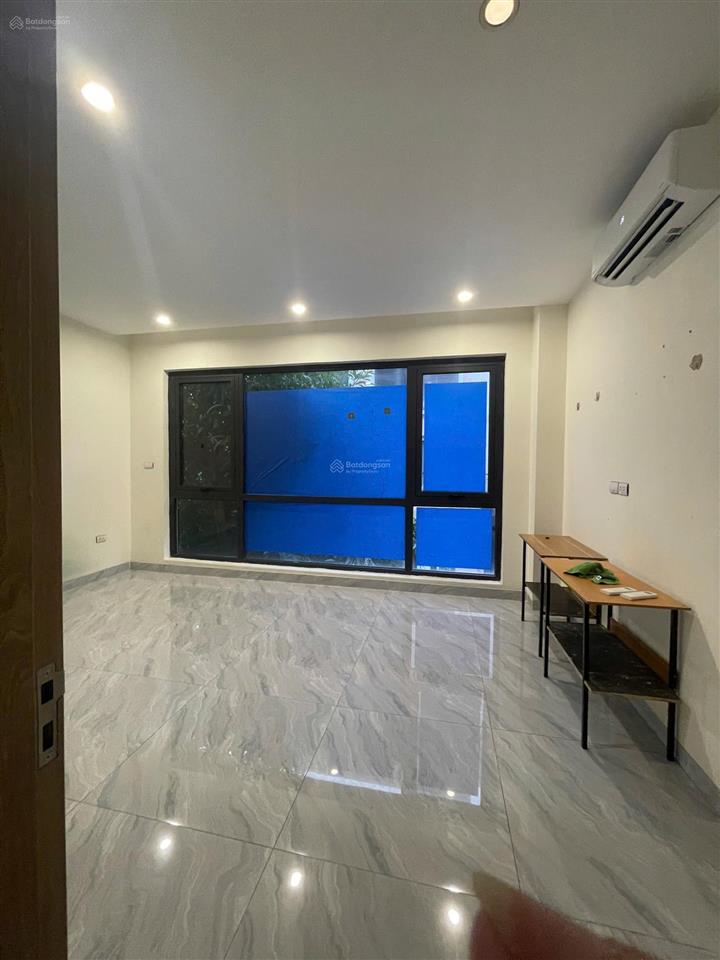 Cho thuê căn hoàn thiện 2 tầng giá tham khảo tốt trong khu vực, có 2 pn chỉ 6,5 triệu/th kbp