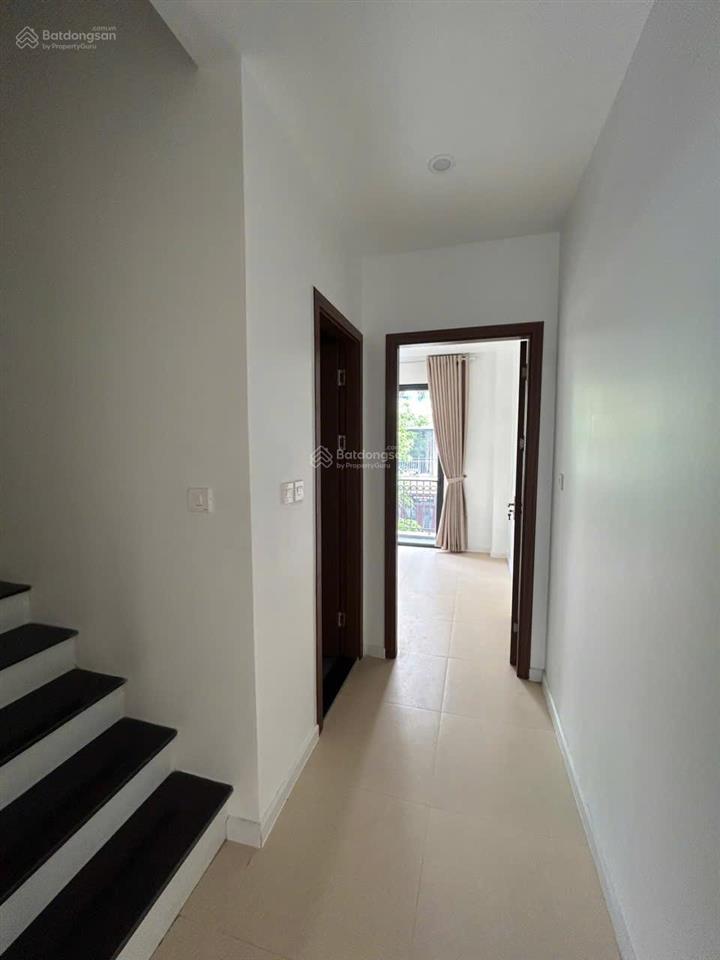 Cho thuê căn hộ hoàn thiện 5 tầng 7 phòng ngủ thích hợp để ở gia đình