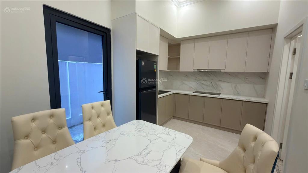 Cho thuê căn vịnh thiên đường 54 m2, có 4 pn full đồ chỉ việc vào ở