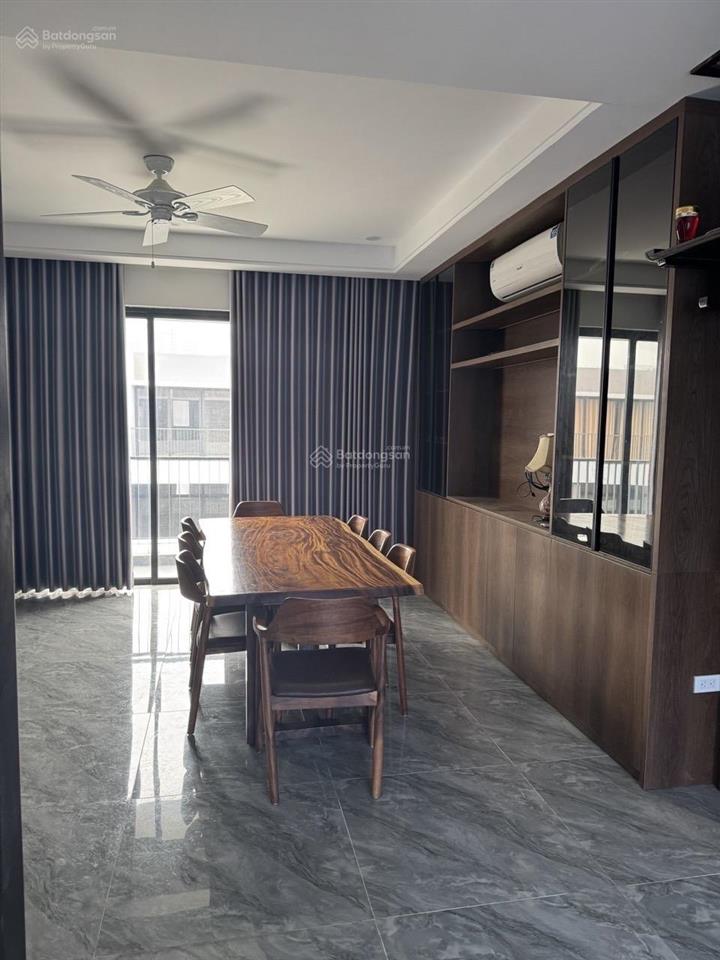 Cho thuê căn 85 m2 hoàn thiện sẵn 5 tầng, thích hợp để ở làm văn phòng