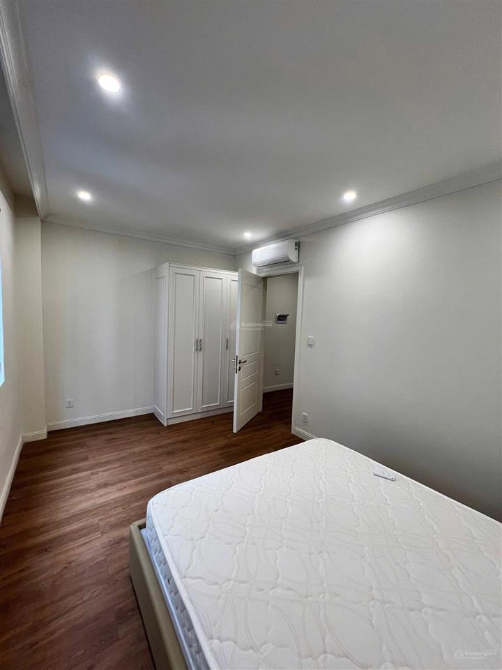 Cho thuê căn 70 m2 hoàn thiện 3 tầng có 4pn, chỉ việc vào ở luôn giá quá tốt