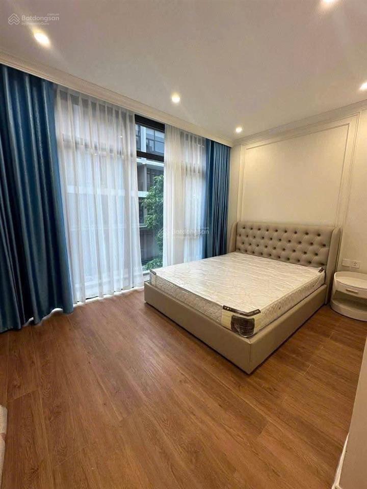 Cho thuê căn 70 m2 hoàn thiện 3 tầng có 4pn, chỉ việc vào ở luôn giá quá tốt