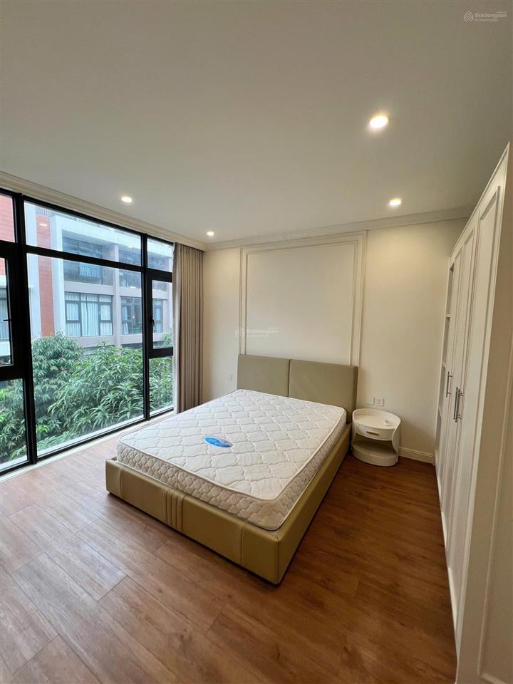 Cho thuê căn 70 m2 hoàn thiện 3 tầng có 4pn, chỉ việc vào ở luôn giá quá tốt