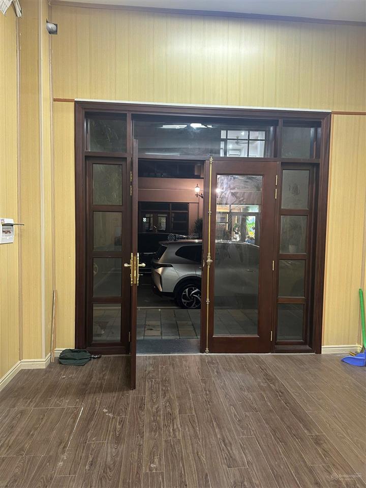 Cho thuê căn hoàn thiện 2 tầng giá hạt rẻ 8,5 triệu đồ cơ bản vào ở được luôn