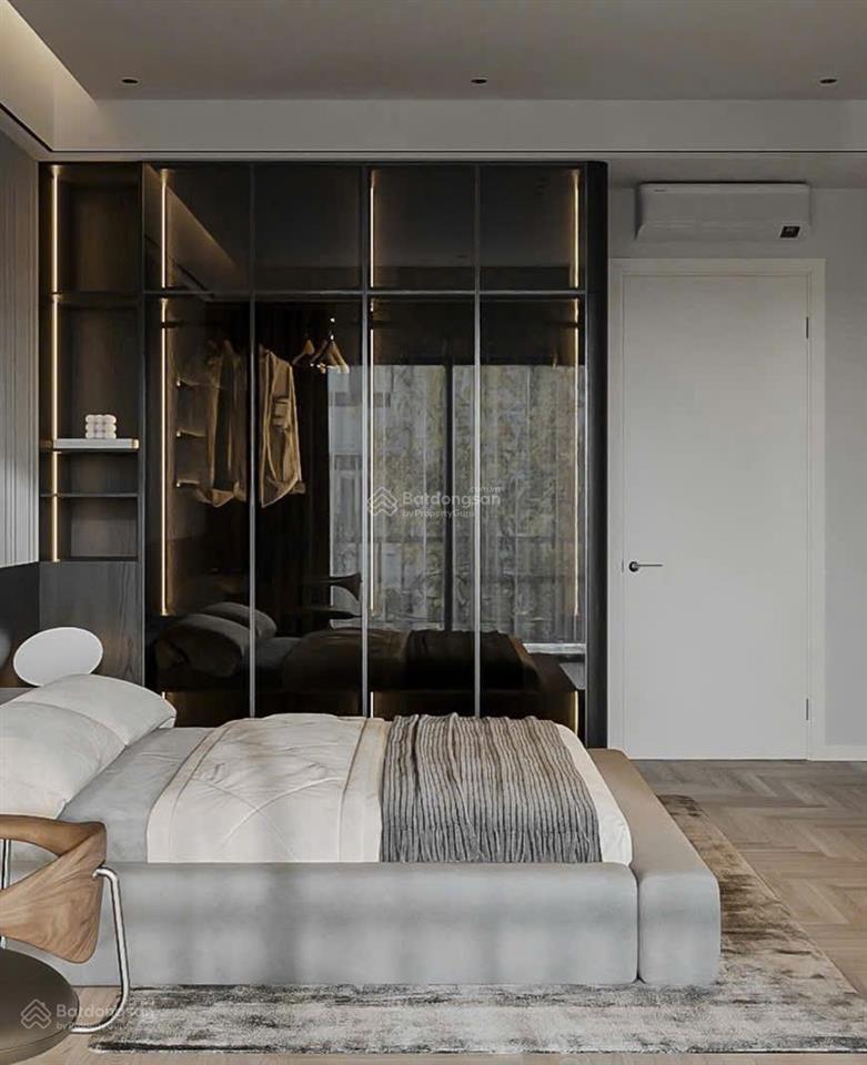 Cho thuê căn xẻ khe 98 m2 hoàn thiện full đồ 5 tầng chỉ việc vào ở