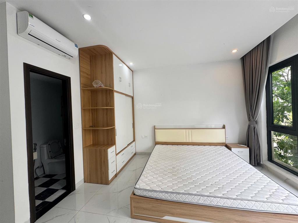 Cho thuê căn 70 m2 hoàn thiện 2 tầng full đồ, chỉ việc vào ở có 2 phòng ngủ khép kín.