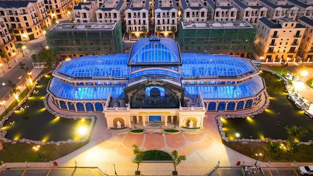 Chính chủ cần bán căn liền kề 80 m2. đảo dừa phân khu vip. rõ ràng giá tốt trong thị trường