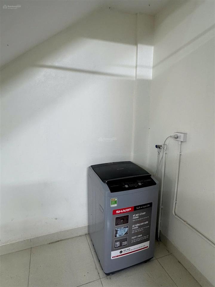 Cho thuê căn biệt thự tứ lập 120 m2 hoàn thiện 2 tầng đủ đồ chỉ việc vào ở