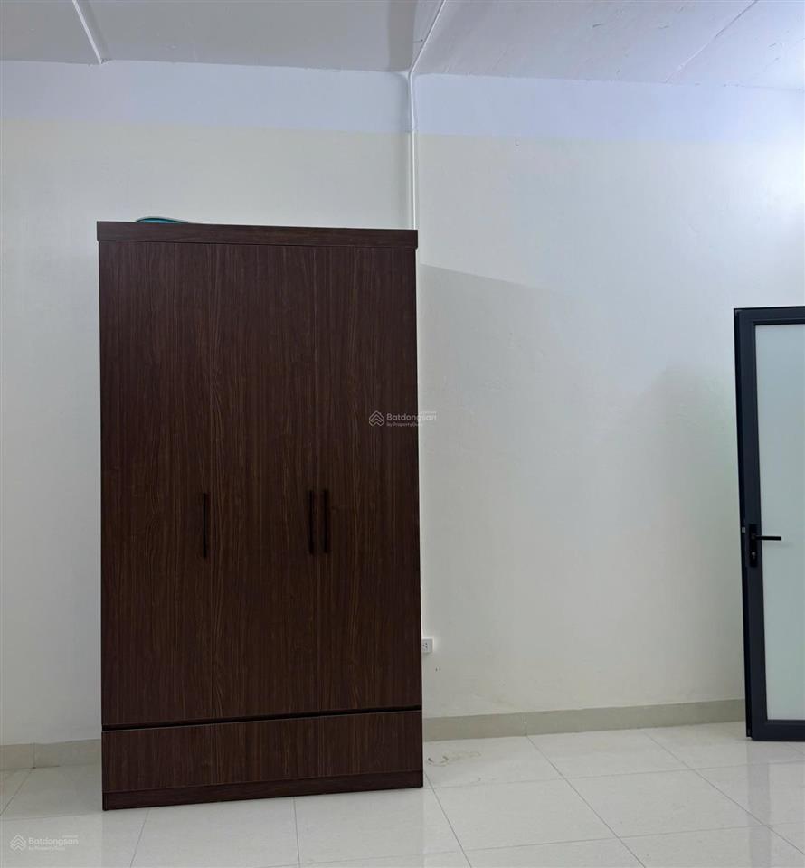 Cho thuê căn biệt thự tứ lập 120 m2 hoàn thiện 2 tầng đủ đồ chỉ việc vào ở