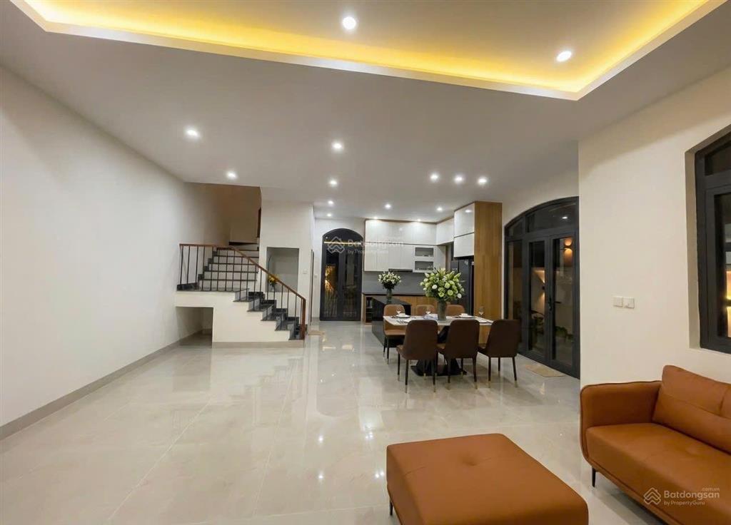 Cho thuê căn biệt thự song lập 127,5 m2 hoàn thiện full chỉ việc vào ở.