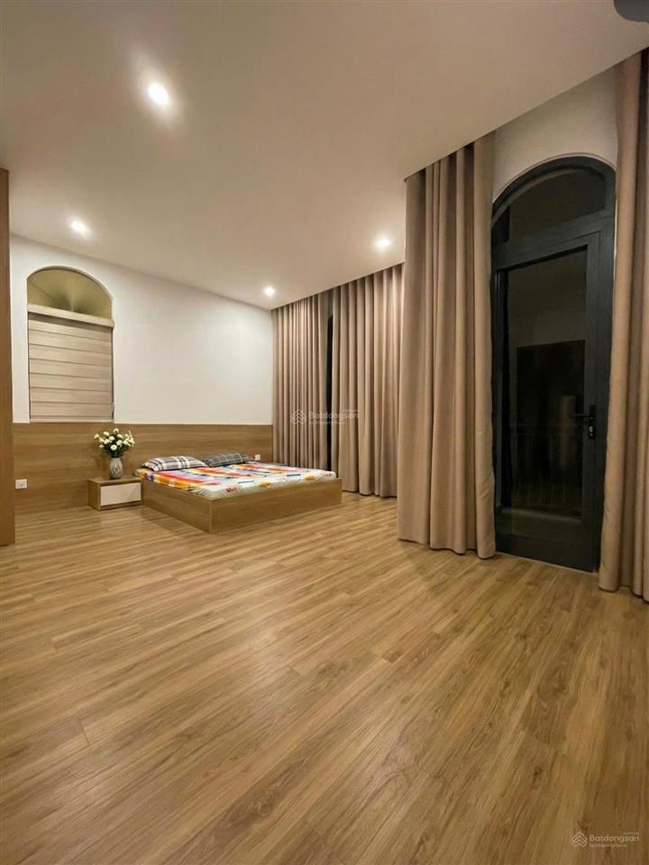 Cho thuê căn biệt thự song lập 127,5 m2 hoàn thiện full chỉ việc vào ở.