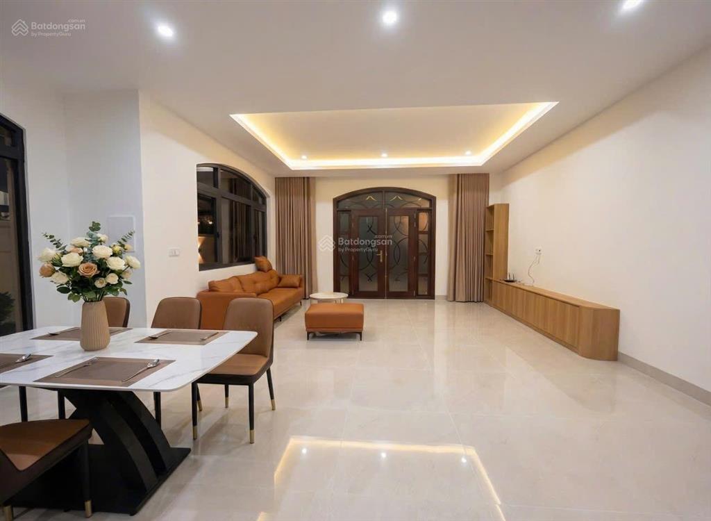 Cho thuê căn biệt thự song lập 127,5 m2 hoàn thiện full chỉ việc vào ở.