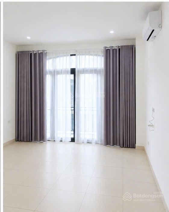 Cho thuê căn chà là 63 m2 hoàn thiện 2 tầng, có 2pn thích hợp để ở