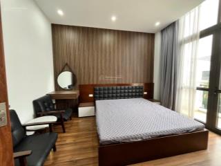 Cho thuê căn song lập 150 m2, hoàn thiện 5 tầng, full đồ, chỉ việc vào ở.