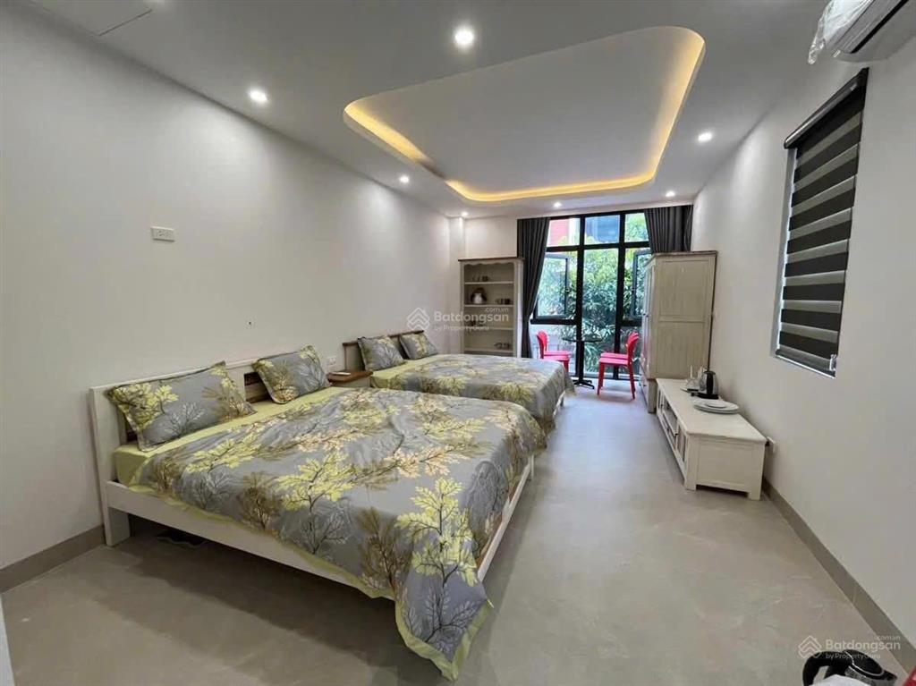 Cho thuê căn liền kề 60 m2 hoàn thiện full đồ giá tốt.
