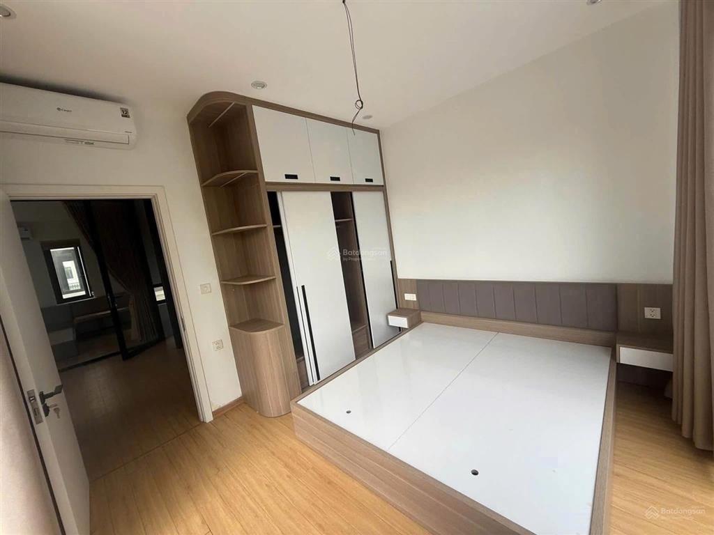 Cho thuê căn biệt thự sát biển hồ view biển, hoàn thiện 2 tầng full đồ chỉ việc vào ở 120 m2