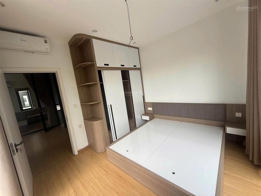 Cho thuê căn biệt thự sát biển hồ view biển, hoàn thiện 2 tầng full đồ chỉ việc vào ở 120 m2