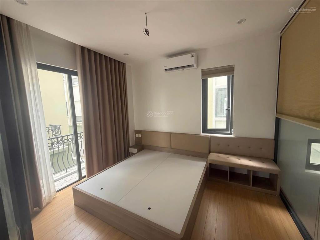 Cho thuê căn biệt thự sát biển hồ view biển, hoàn thiện 2 tầng full đồ chỉ việc vào ở 120 m2