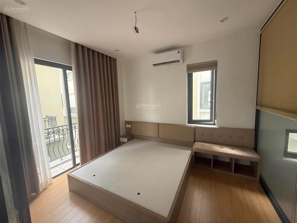 Cho thuê căn biệt thự sát biển hồ view biển, hoàn thiện 2 tầng full đồ chỉ việc vào ở 120 m2