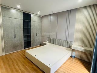 Cho thuê căn hoàn thiện 3 tầng, diện tích 70 m2, có 2pn hoàn thiện đẹp.