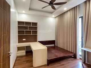 Cho thuê căn cọ xanh 65m2 hoàn thiện 5 tầng có thang máy.