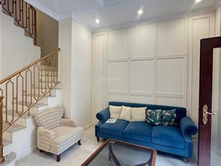 Cho thuê căn 70 m2 sẵn đồ chỉ việc vào ở, hoàn thiện 3 tầng 3pn + 1pn (làm việc) vào ở ngay.