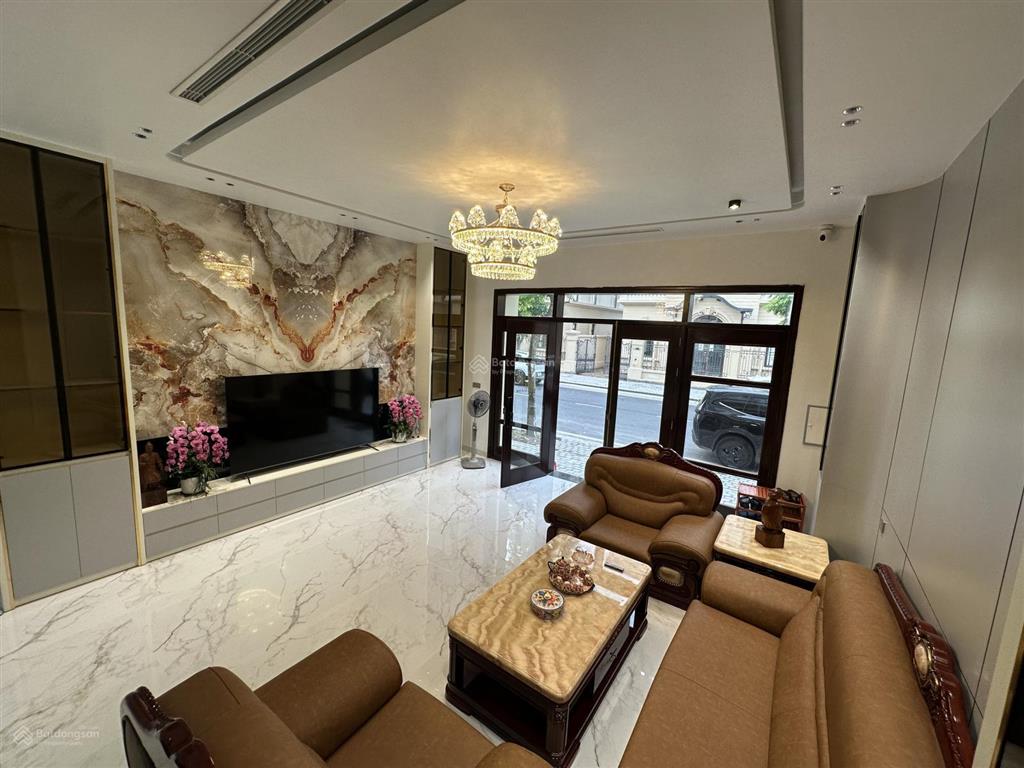 Chính chủ cho thuê căn shop lập shop phân khu đảo vua tại vũ yên hải phòng