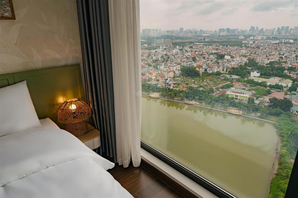 Chính chủ cho thuê căn hộ 1pn+ masteri west heights vinhomes smart city, view hồ, full nội thất