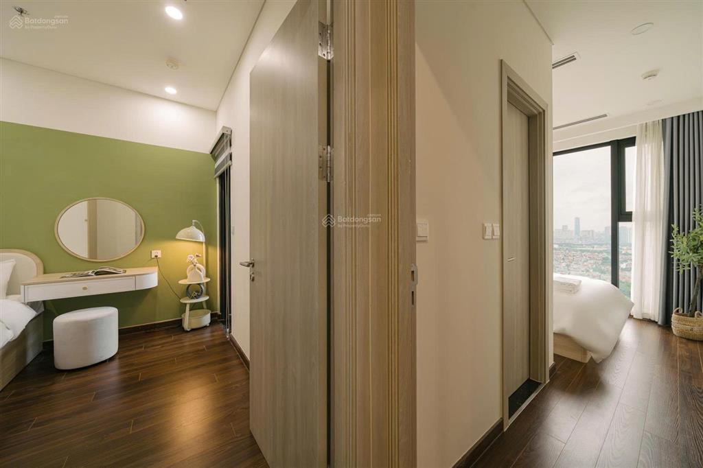 Chính chủ cho thuê căn hộ 1pn+ masteri west heights vinhomes smart city, view hồ, full nội thất