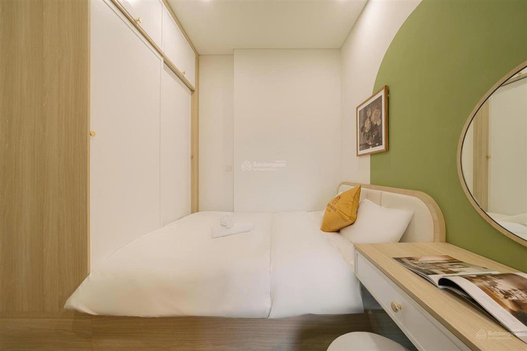 Chính chủ cho thuê căn hộ 1pn+ masteri west heights vinhomes smart city, view hồ, full nội thất