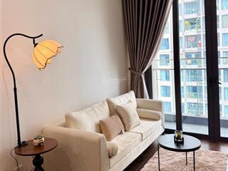 Chính chủ cho thuê căn hộ 2pn masteri west heights vinhomes smart city view hồ, full nội thất, ch