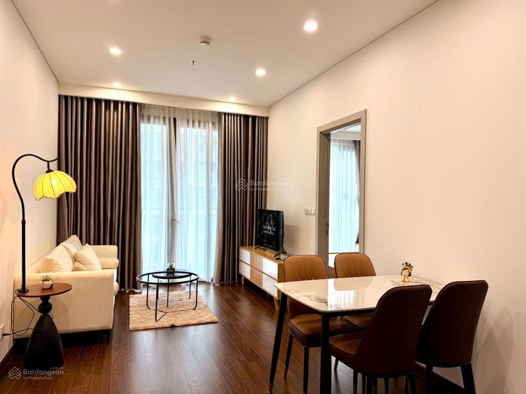 Chính chủ cho thuê căn hộ 2pn masteri west heights vinhomes smart city view hồ, full nội thất, ch