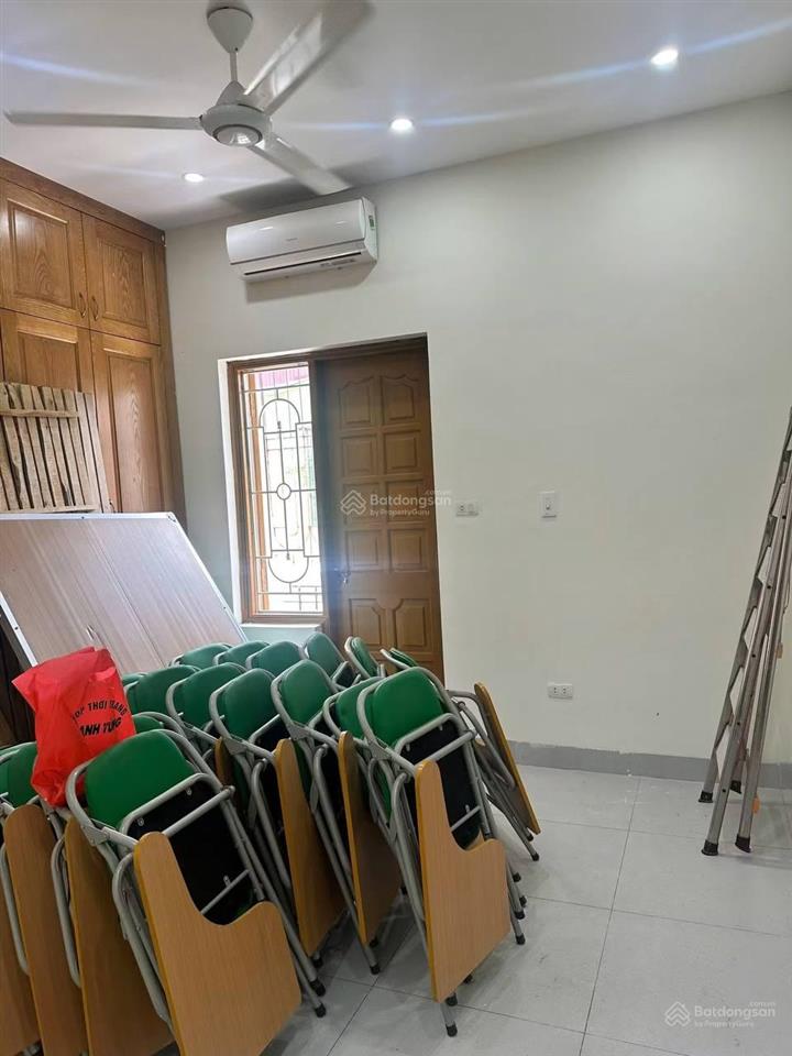 Cho thuê nhà riêng 2 tầng tại tập thể ngõ 69, dương khuê, 13 triệu, 160m2, nhiều tiện ích