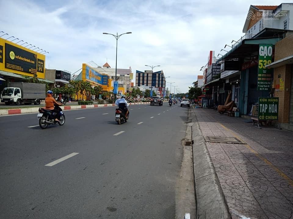 Mặt tiền lê văn việt, p hiệp phú, tp thủ đức  dt 14,8m x 20m  hđt 115tr/tháng  giá 42 tỷ