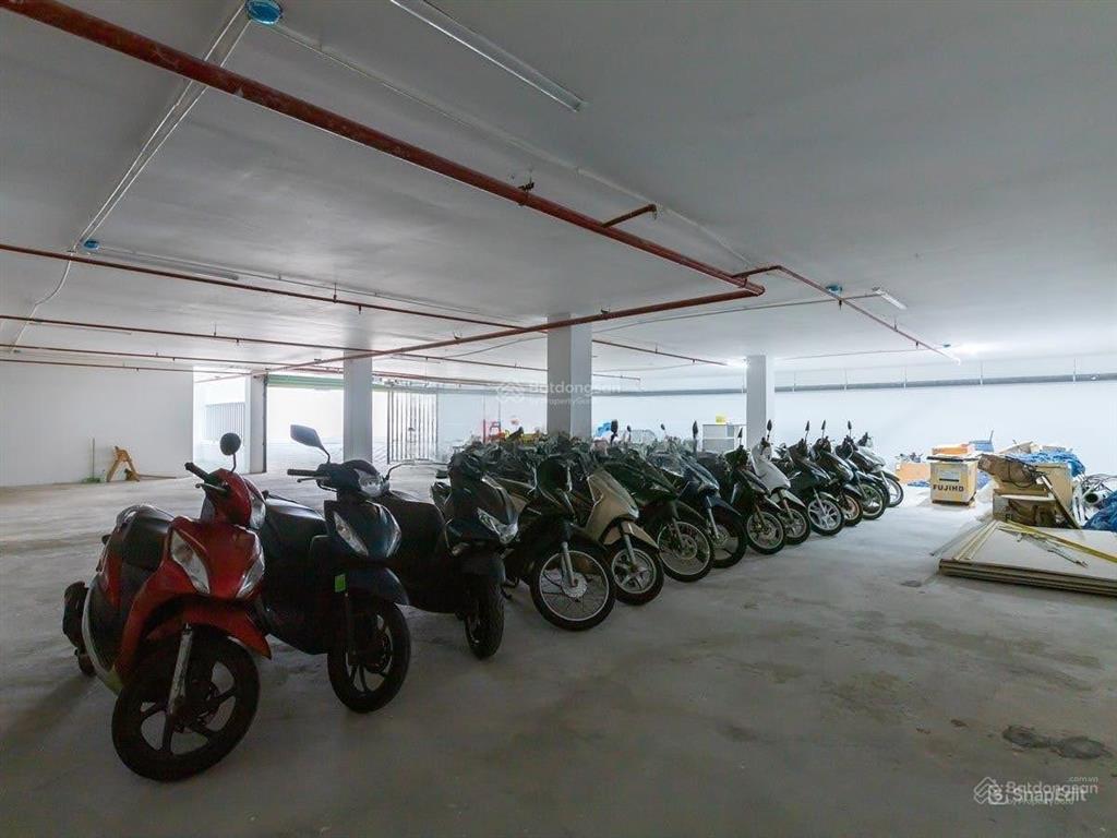 2 mặt tiền ung văn khiêm p25  dt 20m x 55m  963m2 xd h7t  hđt 350tr/tháng  240 tỷ