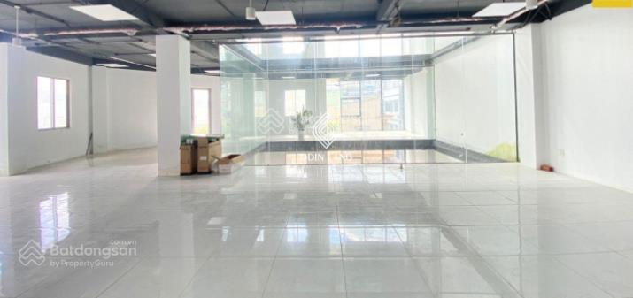 Tòa nhà mt 85a bùi thị xuân quận 1, hầm 7 tầng thang máy, dt 6,1m x 27m, hđt 370tr/tháng, 62 tỷ