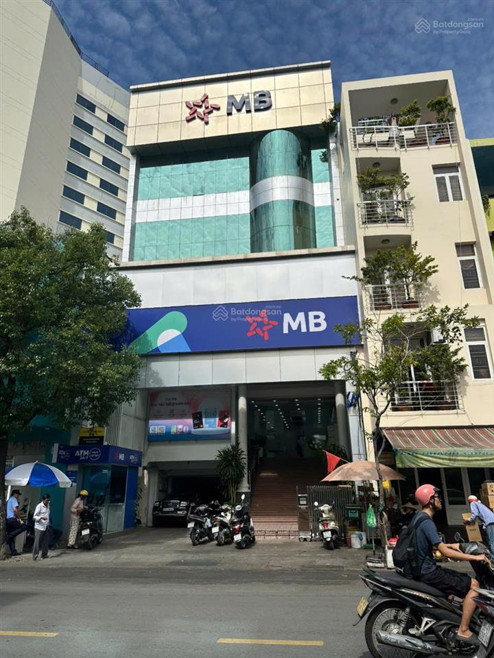 Tòa nhà mt hoàng hoa thám, bình thạnh  dt 12 x 23m  hầm 5t  ngân hàng thuê 290tr/tháng  67 tỷ