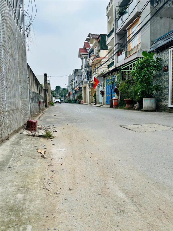 Bán lô đất ngay đỗ xuân hợp vị trí trung tâm hxh ra vô thoải mái 95m2 8.6 tỷ