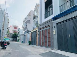 Nhà đẹp mới xây đón tết  nhà 3 tầng 70.3m2 4pn hoàn công đủ nhà ngay kdc đường xe tải  8.9 tỷ