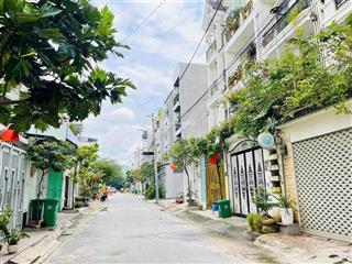 Hàng hiếm linh trung  đất phân lô đồng bộ 8m  cạnh ga metro  60m2 giá chỉ 5.2 tỷ