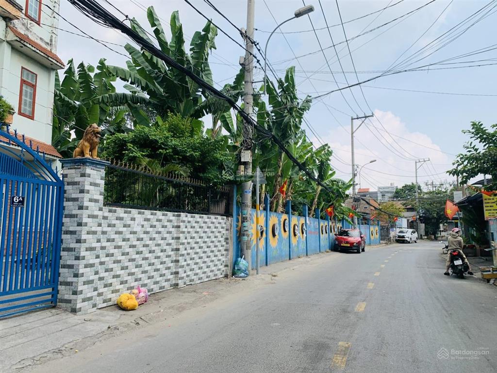 Hiếm bán lô đất 4.6 tỷ  vài bước ra phạm văn đồng linh tây xây dựng full đất không chừa hxh 5m