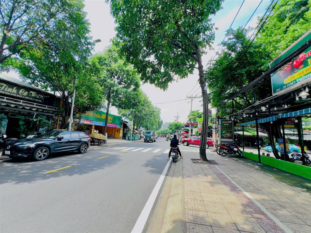 Bán đất 151m2 mặt tiền linh tây  ngang 6m  đường thông ra phạm văn đồng  71tr/m2