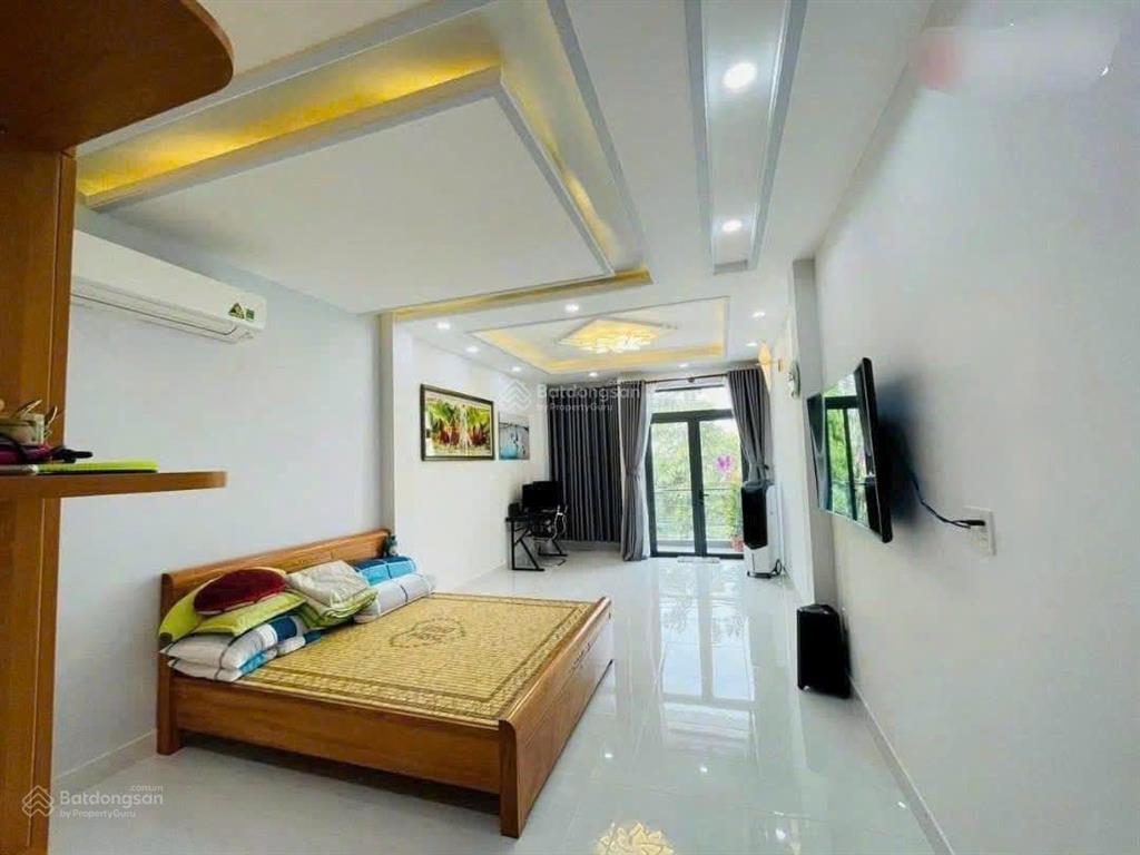 Giảm 1.2 tỷ  bán nhà kiên cố 3 tầng  mặt tiền đường số  106m2  hoàn công đủ  10.8 tỷ