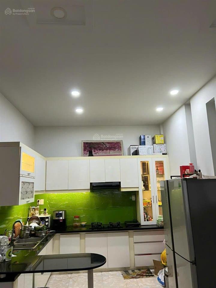 Bán nhà 130m2 trường thọ  đường 10m thông  mặt tiền lớn 8.5m  gần ga metro  12.6 tỷ (97tr/m2)