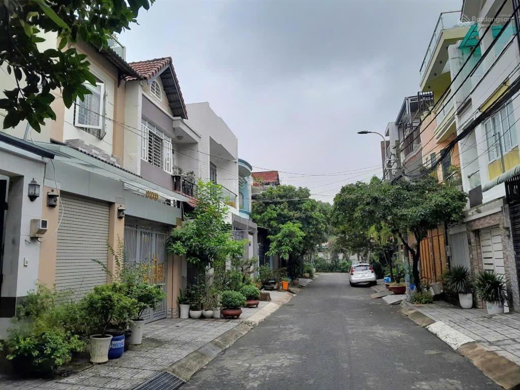 Bán lô đất mặt tiền đường kdc  linh tây  sát phạm văn đồng  120m2  mặt tiền 6m thoáng  11.5 tỷ