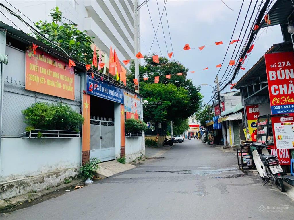 Bán nhà mặt tiền linh tây  105m2  sát bên đh cảnh sát  đường thông kha vạn cân  8.7 tỷ tl
