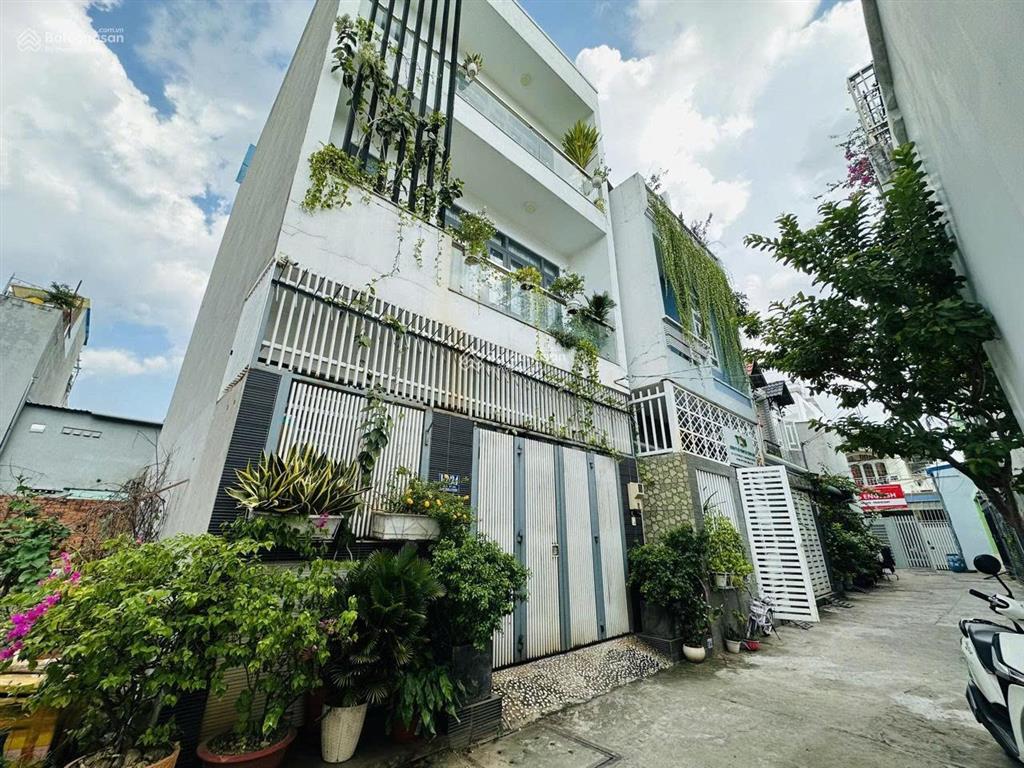 Còn sót lại lô đất 70m2  5.7 tỷ tl  hxh  hoàng diệu 2