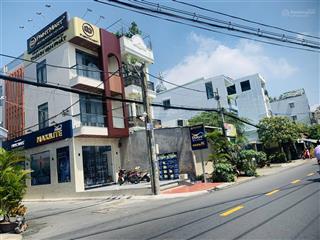 Bán đất tặng 9 phòng trọ 200m ra phạm văn đồng 300m2 ngang 7mthu nhập 20tr/th đầu tư 55tr/m2
