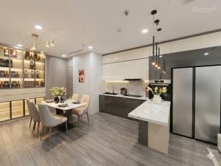 Chủ nhà cần tiền bán gấp căn 2n nội thất sang đẹp, ban công đông nam mát mẻ